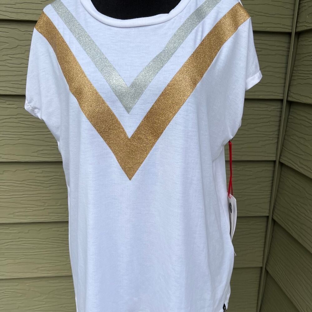 Gottex Cap sleeve, back has partial openings, tacked together. Women's size M